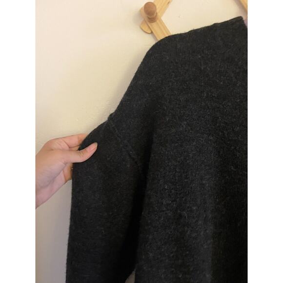 Billabong Sweater Women's M Black Without a Crew Keyhole Cut Out Knit Wool Blend - Picture 5 of 6